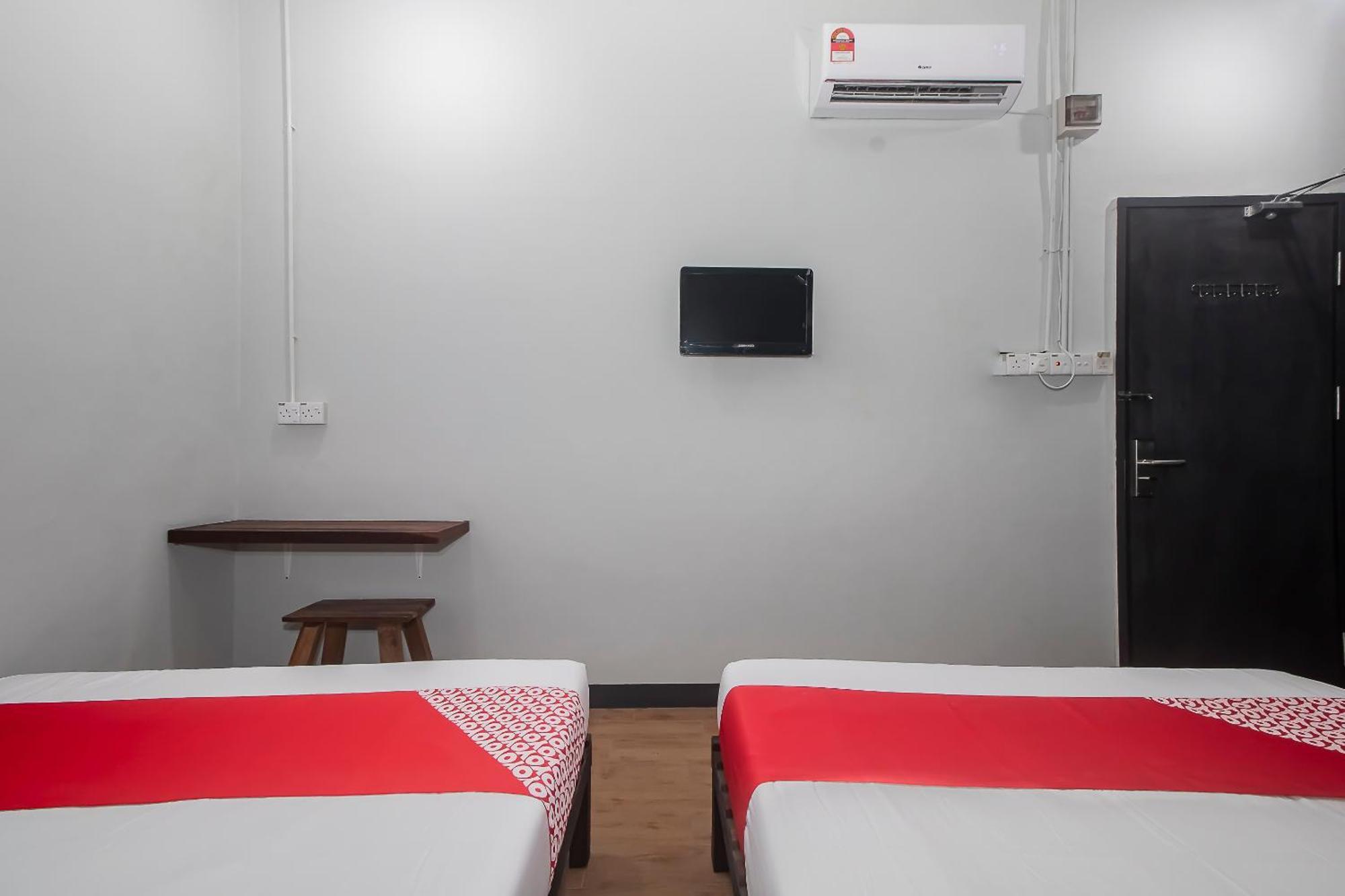 Oyo 90094 Hi Inn 3 Sibu Exterior photo