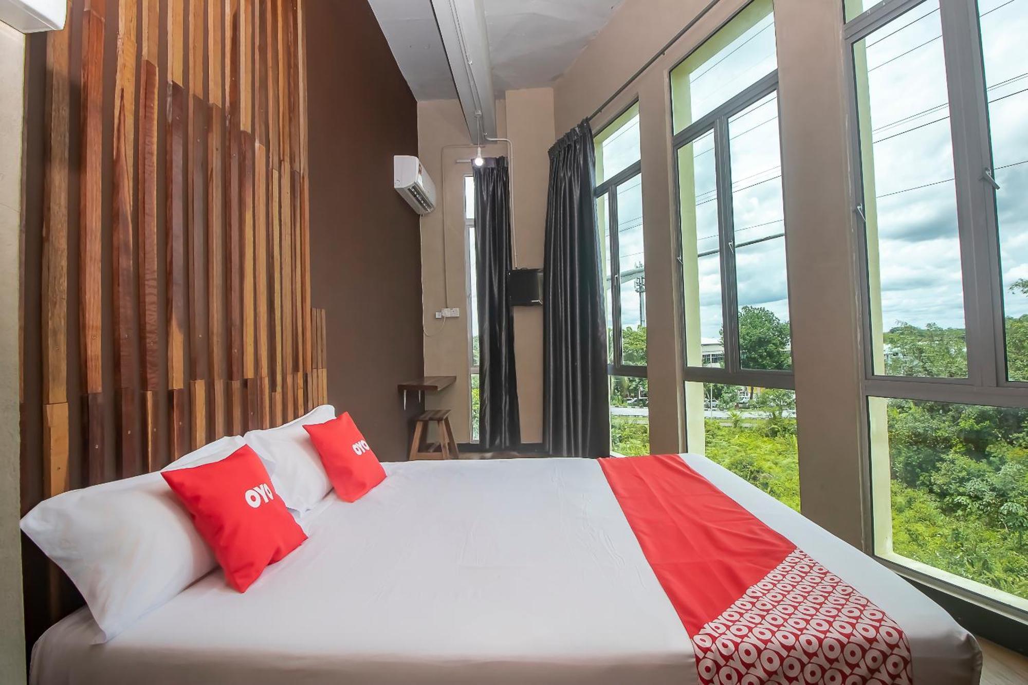 Oyo 90094 Hi Inn 3 Sibu Exterior photo